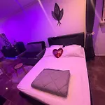L Elegance Vue Parking Prive *